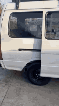 سلام عليكم سيارة جنبي H1 موديل 2014 سياره نضيفه مكفوله كير اكسن محرك Y4 داخل شركه سياره نضيفه وخير من الله سياره ما طالع لشارع بس خطوط وترجع وكشر نضيف كلش
سياره بسمي وسنويه 2026 رقم ألماني
المكان بغداد سلمان باك المدائن
لمعرفه السعر الاتصال علئ رقم الهاتف
*********** 

وكل الهلا بيكم حياكم الله
