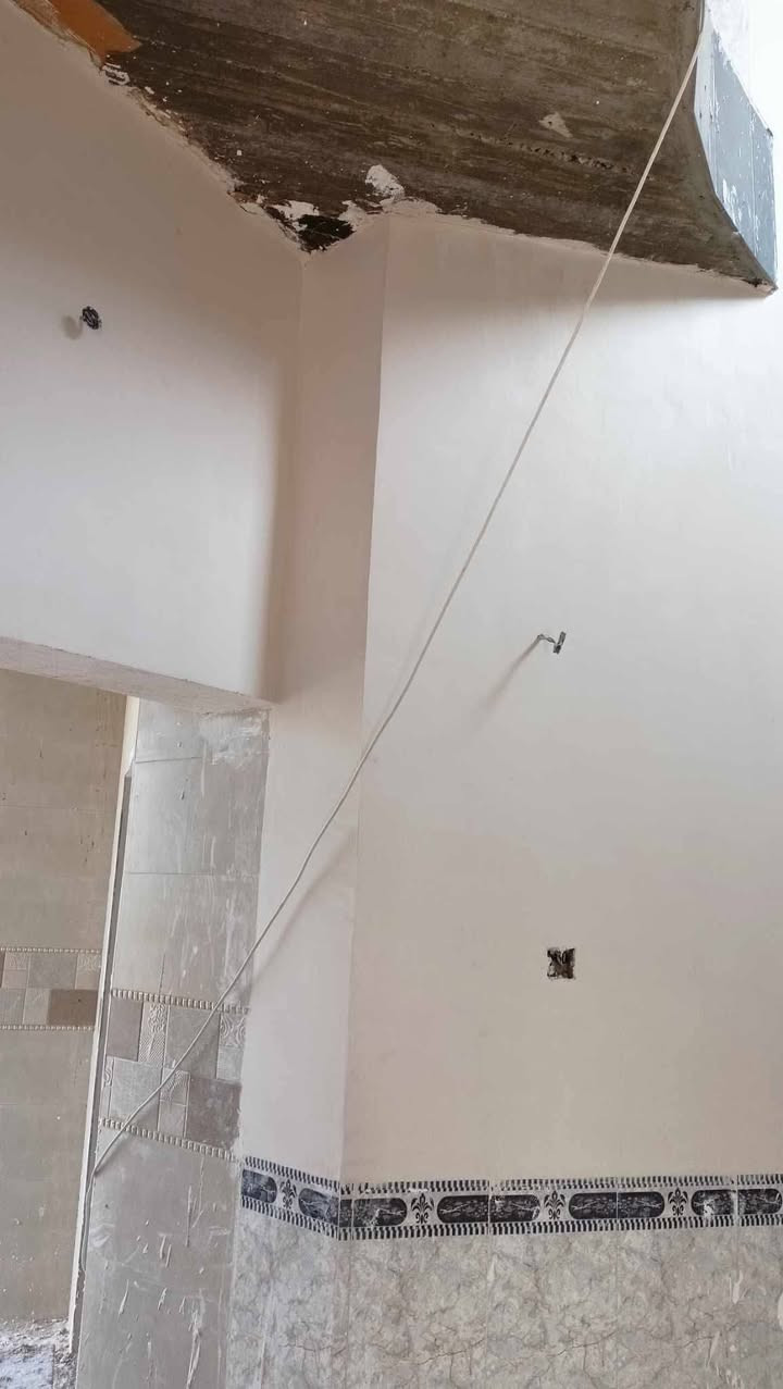 كادر جص لبخ شرط مصطرة و سرعة و نضافة و حسب الطلب ***********
/***********
