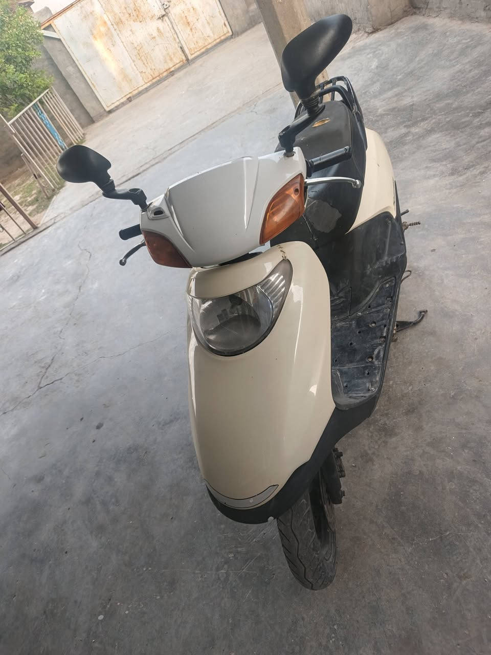 سبيسي ياباني للبيع سعر ٣٥٠ الف دراجه نضيفه اي نقص مابيهه  ***********
