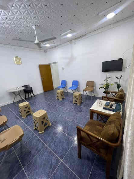 🔶(شقه ارضيه  للايجار)🏡✅
🔹(الموقع الجنينة مقابيل التايم سكوير  )تصلح لعائله سكن فقط

🔸(تحتوي  على / غرفة  منام / صاله / مطبخ / صحيات / )

✔️✔️ المساحة (100) متر //

 // سعر الاجار (550) الف قابل للتفاوض  //

🔻(عنوان شركة الجوادين للاستثمار العقاري )
 (البصره /الجنينه /نهاية /شارع المصلحه / قرب سوق الجبيلة ) 

//لطلب والاستفسار الاتصال على الارقام لتالي//

واتساب +اتصال 0781566718
واتساب + اتصال ***********
