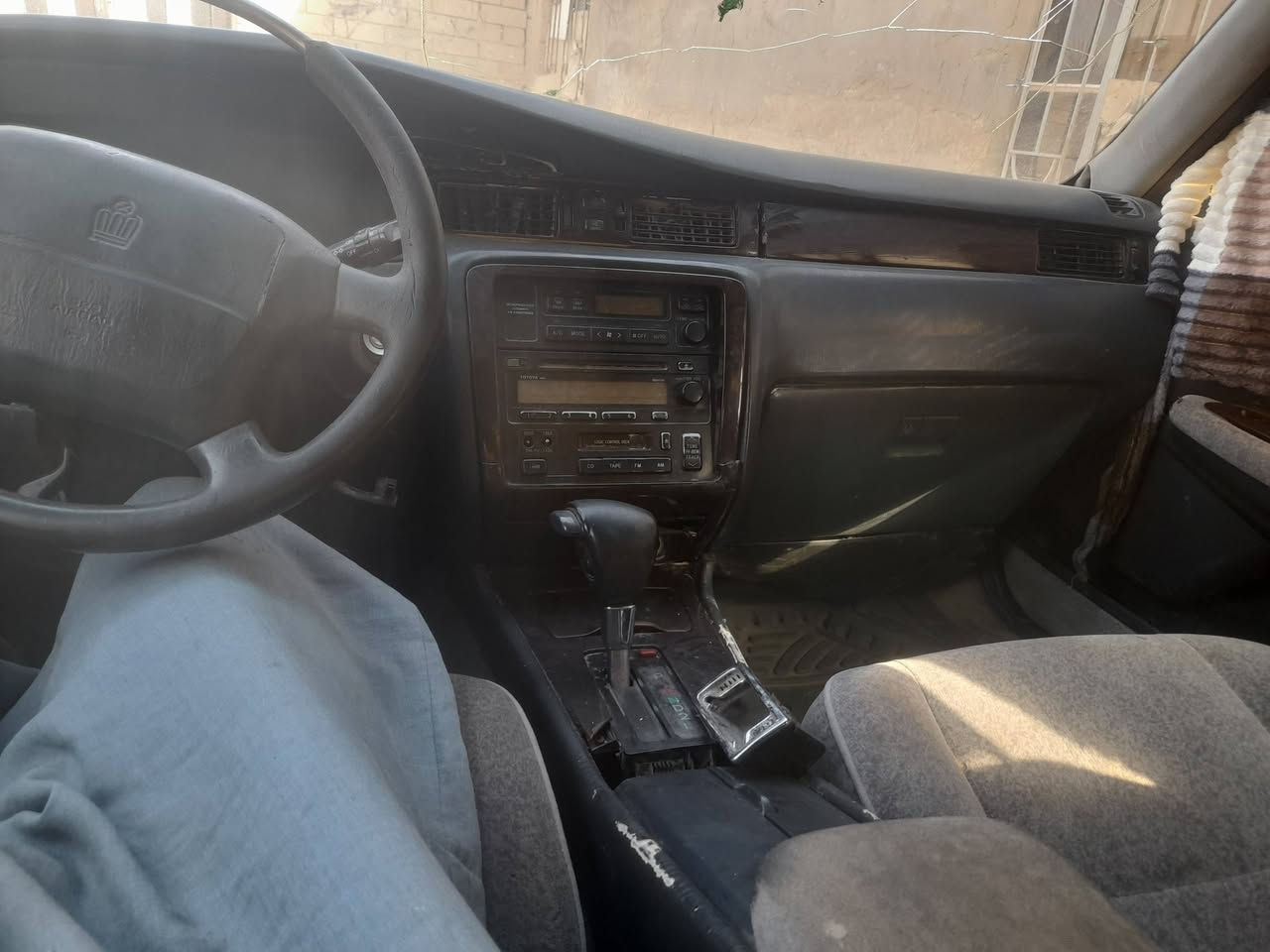 سلام عليكم سياره راس الثور موديل 2000 بلا كص محرك ففتي سياره اصوليه رقم بصره سنويه منتهيه لازم ترجع لونها نيلي او اي لون ترغب تصبغه ترهم بيع او مراوس العنوان البصره  قضاء القرنه رقم المبايل *********** السعر30
