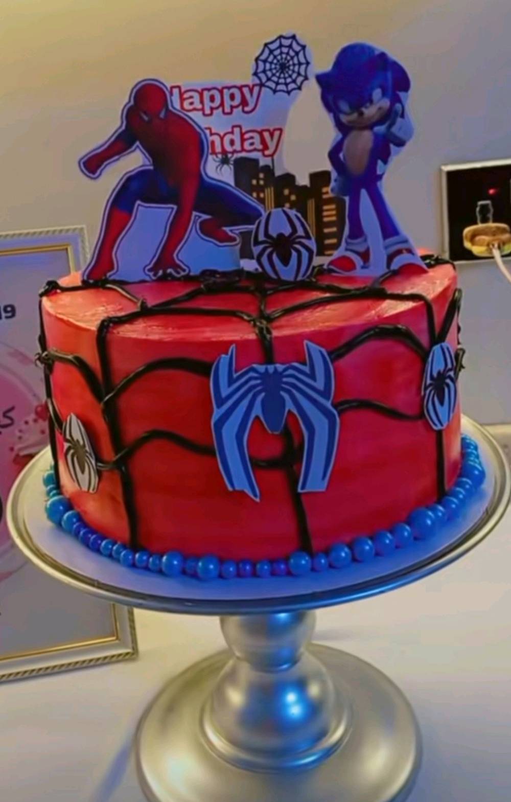  متوفر كيك ب جميع الاحجام
بغداد بلديات يوجد توصيل
الاسعار تبدأ من 10 فما فوق
للحجز ***********