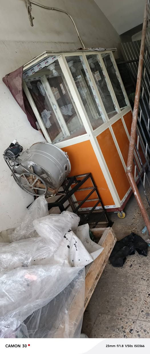 باترينه كامله هي ومكينه مال حب ولناره وماطور كلشي كامل سعر 500وبيه مجال 7770343598
