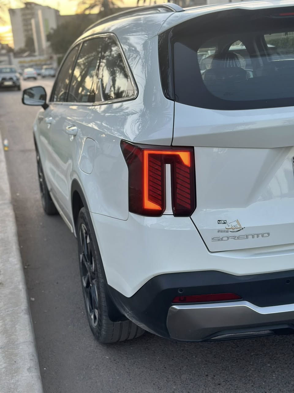 السلام عليكم
كيا سورنتو 2025 #للبيع خليجي مكفولة كفالة عامة 
 ضمان شركة المجموعة الدولية
ماشية 29600 km لون ابيض
 رقم بغداد
باسمي تحويل مباشر
المواصفات : 
بانوراما 
كير ماوس
هندبريك دكمة
بردات
شاحن وايرلس
جام كهربائي اوتو
7 راكب
داتا شو
مراية السائق اوتو دم
السيارة مغلفة بالكامل ppf عند شركة GMC
حساسات امامية و خلفية
كاميرا خلفية
محرك 6 سلندر 
كراسي جلد تو كلر
ويل  20
كراسي كهرباء
إنارة محيطية
صندوق كهرباء
نظام كار بلي 
تبريد خلفي 
مري شفط
وبعد بيها مواصفات 
السعر 34,250 دولار وبيها مجال 

للاستفسار والتواصل
 *********** متوفر واتساب

