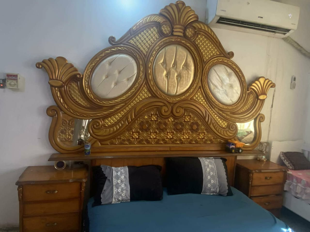 غرفه نوم صاج جديده نضافه ٩٥ السعر ٧٥٠مكان بغداد


**إذا كنت صاحب هذا الإعلان وتريد حذفه لأي سبب، رجاءا أرسل رسالة إلى الدعم الفني**