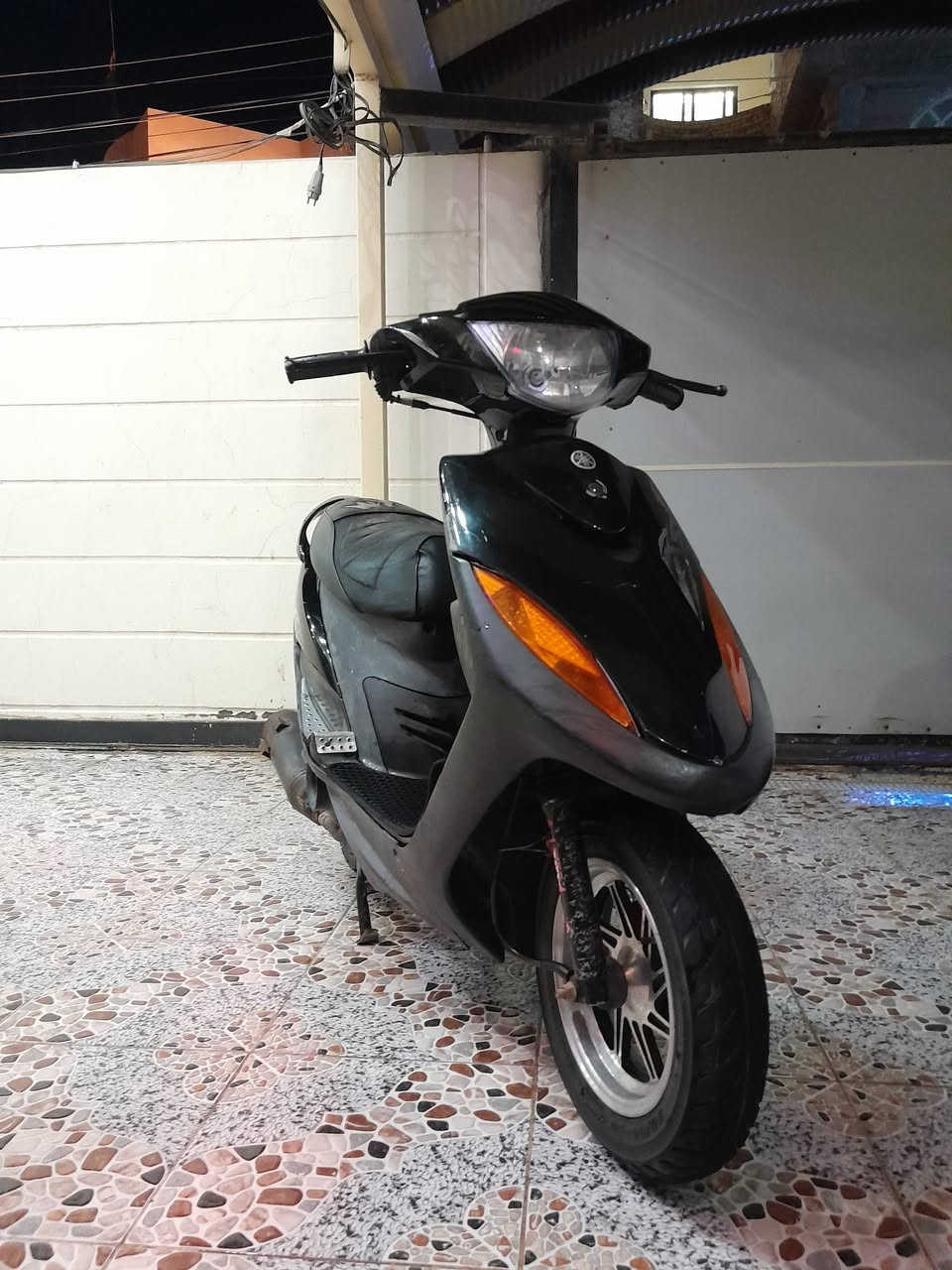 سلام عليكم 
دراجه ماكس عدله للبيع نضيفه مامفتوحه وكله ع وضع البلاد دراجه ما ناقصه ابد وصوته ماينسمع مكينته حلوه وناعمه موديل ٢٠٠٦ بيه وياله نجمه وتايرات جيلاتين ودبل مزود الخلفي للجماليه وباقي تفاصيل تجي وشوف بعينك العنوان الديوانية حي الزيتون


**إذا كنت صاحب هذا الإعلان وتريد حذفه لأي سبب، رجاءا أرسل رسالة إلى الدعم الفني**