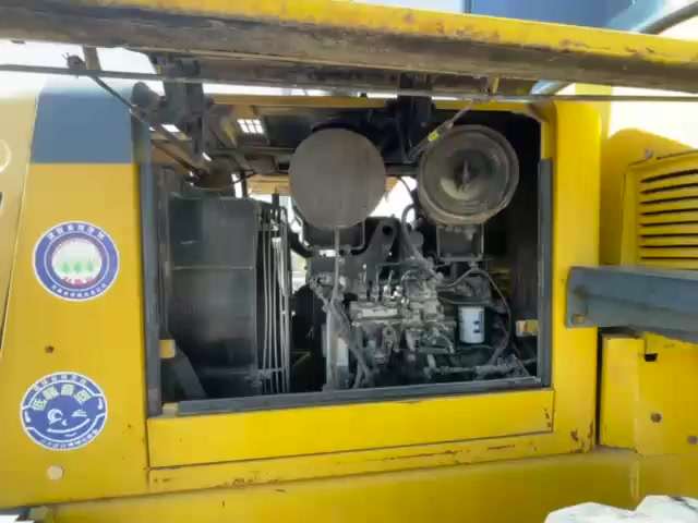 شغل كوماتسو للبيع مكفول ***********
