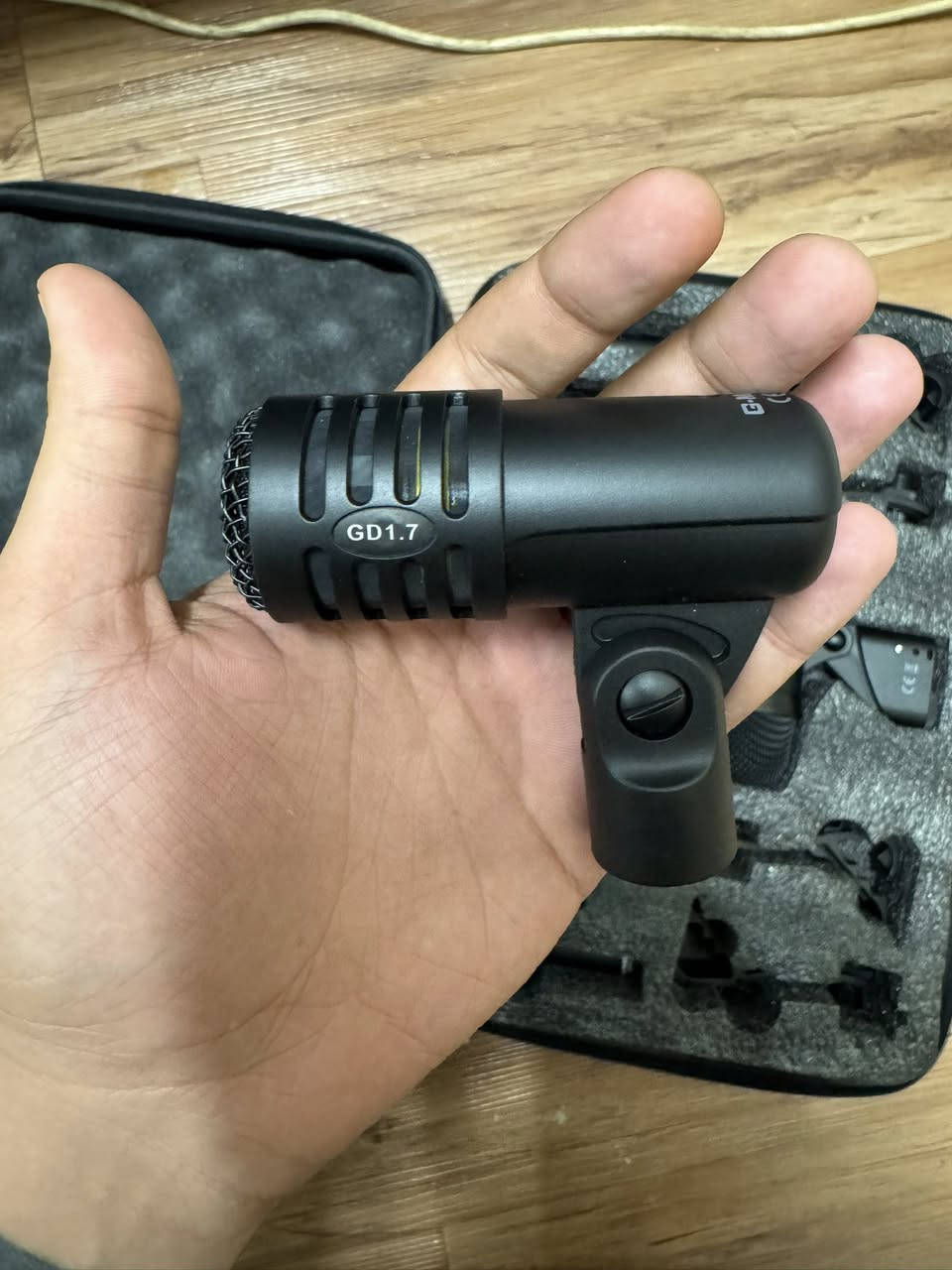 سيت مايكات ايقاع
G mark gd1.7
7 مايكات ايقاعية
جديد غير مستخدم ابد
السعر 375 الف وبيها مجال بسييط
***********
