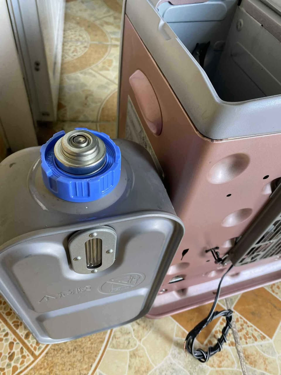 سۆبای نەوت و کارەبای یابانی اصلي   بە کارەبای ١١٠ ڤولت کار دەکا نرخی ١٤٠ هەزارە ناونیشان هەولێر أربيل, العراق


**إذا كنت صاحب هذا الإعلان وتريد حذفه لأي سبب، رجاءا أرسل رسالة إلى الدعم الفني**