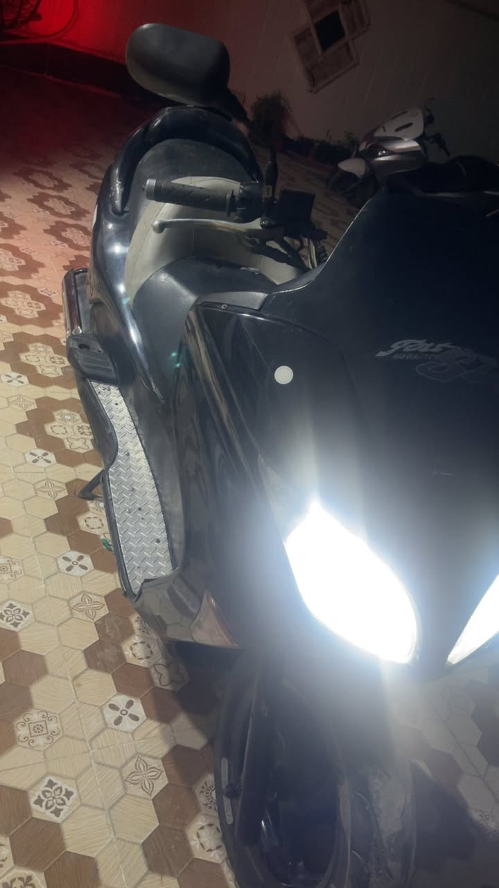 فورزا 09كرستال مجفته جديد مابيه نقص دراجه خير من الله معدل او شلعه فول 
مكاني اديالى بعقوبه 
سعر 800وبيه مجال 
***********
