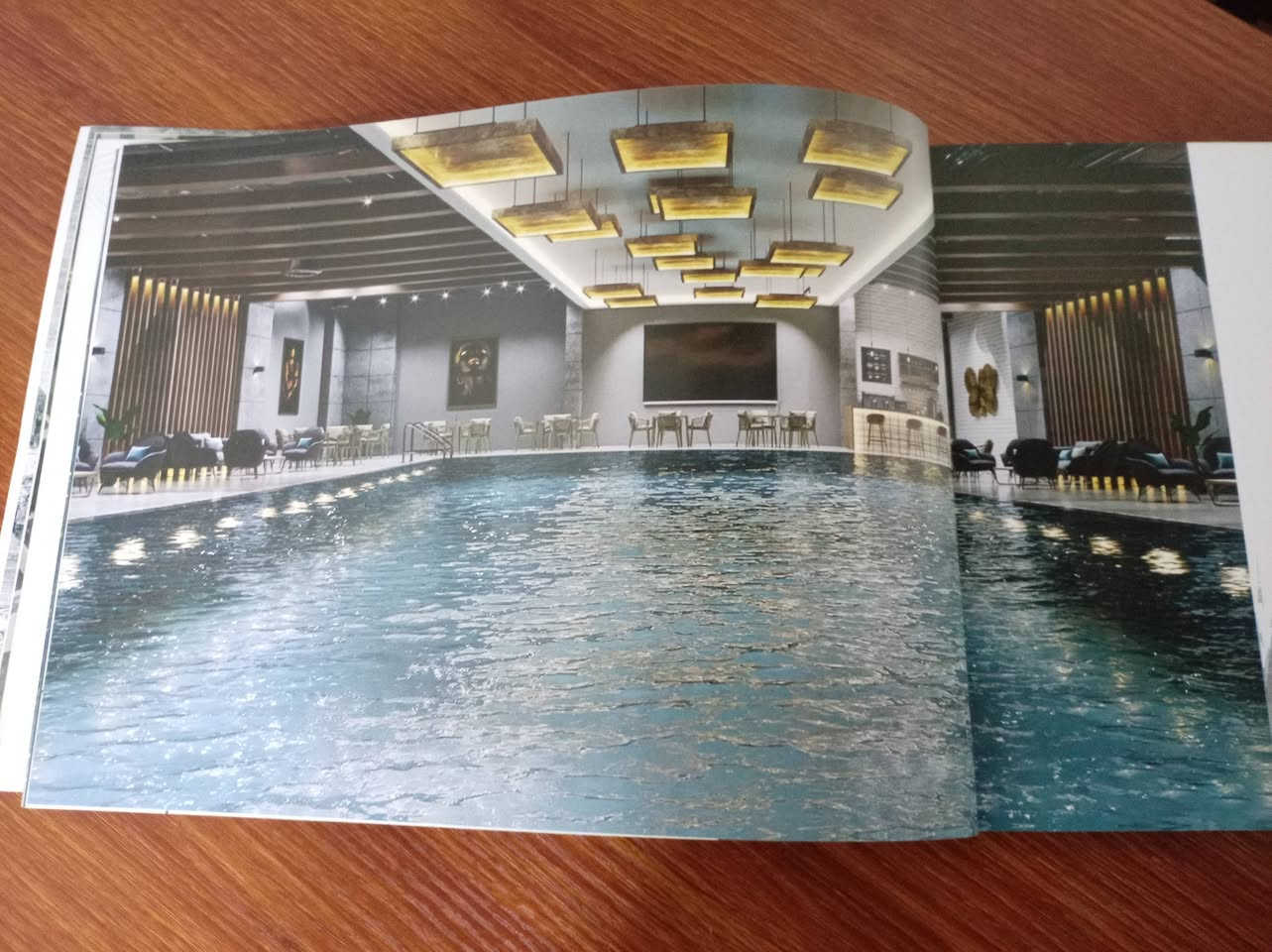 بسم الله٠٠معنا يصبح الحلم حقيقه ٠٠جانب من أحد المجمعات السكنيه الحديثه قيد الإنشاء في مدينة الغزلاني السكنيه المقابله لمطار الموصل الدولي طريق البوسيف٠٠والتي ستحدد أسعارها وطريقة تملكها بعد الانجاز٠٠المشروع متكامل من حيث الخدمات الاجتماعيه والتسويقية الترفيهيه والملاعب والمسابح والمساجد وتبدأ مساحات الفلل من ٤٨٠م و٤٠٠م و٣٠٠ م و٢٠٠م وهناك تورات سكنيه حديثه نظام شقق عصريه كل ما عليكم َمتابعتنا فنحن قريبين عن موقع العمل٠٠الشركة المنفذة هي شركة كرين ستي ٠٠لها باع طويل الأمد في مجال الأعمار والبناء ٠٠والاسعار سنوافيكم بها لاحقا ٠٠للتواصل *********** وتبقى ثقتكم سلم لنجاحنا
