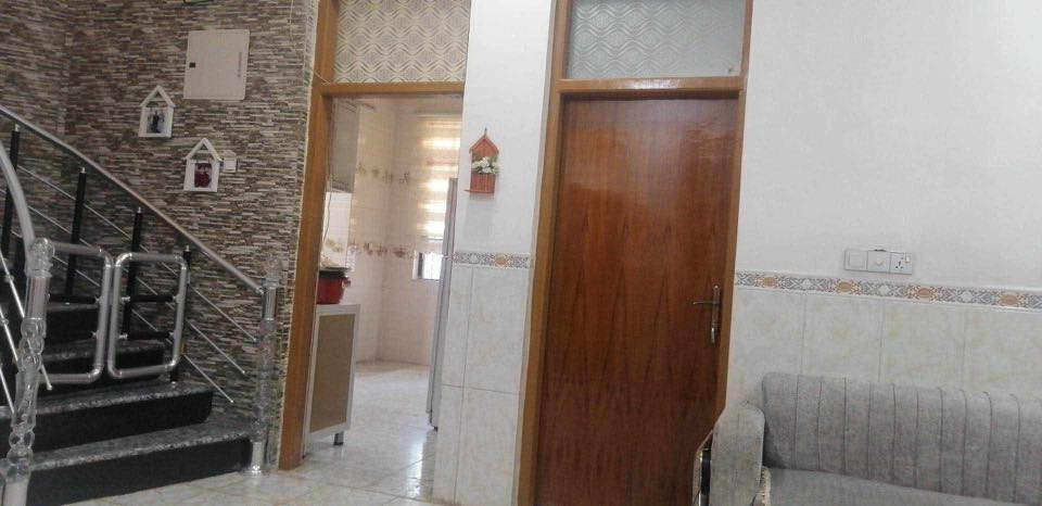 السلام عليكم
دار للبيع 200 متر حي الامير 95 طابو صرف طابق واحد كامل من كل شي موقع جيد جدا شارع 20 مطلوب اسكان ١٣٨ مليون مع الاسكان للاستفسار ***********
