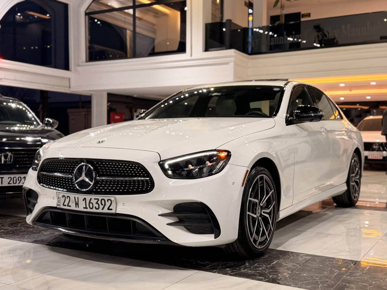 عربى/کوردى
مرسيدس بنز
E-Class, E350, 2023
عدد الأميال : 27,000 ميل
ضرر: بدون صبغ-٢ قطعة بدل بيلادي
سلندر: 4 سلندر
محرک: 2.0T
السعر / اتصل بنا
الكاميرا الخلفية - صندوق كهربائي  - كاميرا 360 - تدفئة المقاعد - تبريد المقاعد - فتحة السقف - بصمة - شاشة - التعرف على إشارات المرور - نظام بدء التشغيل - 6 وسادة هوائية - مصابيح زينون الأمامية - المصابيح الأمامية ليد - إنارة محيطية - أبل كاربلاي - 4MATIC - رادار

📍العنوان: اربيل  -  شركة فانسي كارس
   شارع  ١٠٠م مقابل كورد نفت

☎️-***********
☎️-***********

*****
‎مێرسێدس بێنز
E-Class, E350, 2023
ماوەی ڕۆیشتن : 27,000 ميل
بۆیاغ: بێ بۆیاغ
پستۆن: 4 پستۆن
بزوێنەر: 2.0T
 نرخ / پەیوەندی بکە
کامێرای دواوە - سندوقی کارەبایی - کامێرا 360 - گەرمکەرەوەی کوشن - ساردکەرەوەی کوشن - سلاید - بەسمە - شاشە - ناسینەوەی هێماکانی هاتوچۆ - سستەمی کوژانەوەی ترافیک لایت - 6 پەڕەشووت - لایتی پێشەوەی زینۆن - لایتی پێشەوەی لید - ڕووناکی دەوروبەری ژورەوە - ئەپڵ کارپلەی - 4MATIC - ڕادار

‎📍  ناونیشان: هەولێر کۆمپانیای فانسی کارس 
        شەقامی ١٠٠م بەرامبەر كورد نفت

☎️-***********
☎️-*********** أربيل, العراق


**إذا كنت صاحب هذا الإعلان وتريد حذفه لأي سبب، رجاءا أرسل رسالة إلى الدعم الفني**