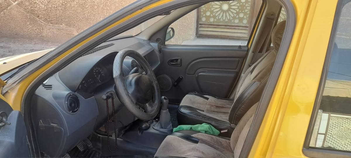 السلام عليكم رينو لوكان للبيع موديل 2009 رقم بغداد بيها صوت بالمكينة السعر 25 وبيها مجال عنوان بغداد حي اور رقم صاحب السيارة *********** اني مكلف بالنشر
