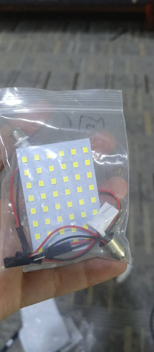 شلعة قطع للسيارة
دوشمتين كاملة +دوشمة امامي فقط
دواسة سيارة+كامرة+لايت+باكيتين تخص سيارة ما اعرف مال شنو
اكتب سعر وبلعافية


**إذا كنت صاحب هذا الإعلان وتريد حذفه لأي سبب، رجاءا أرسل رسالة إلى الدعم الفني**