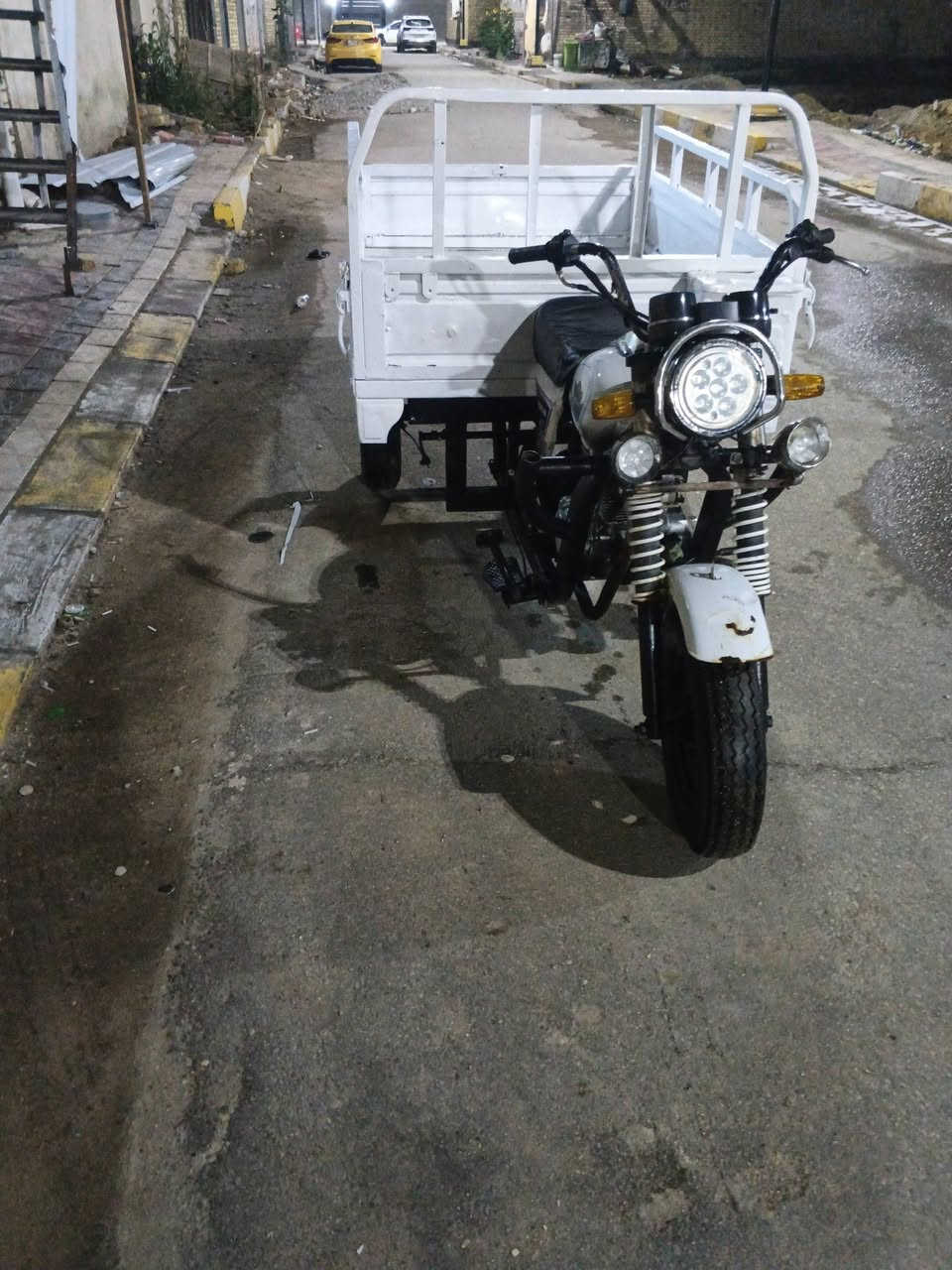 السلام عليكم ستوته كلك كلك مكفوله من سراق  محرك نضيف بدي نضيف توير نضيفه كهربايات شغاله ناصريه مركز *********** رقمي بي وتساب او تصال
