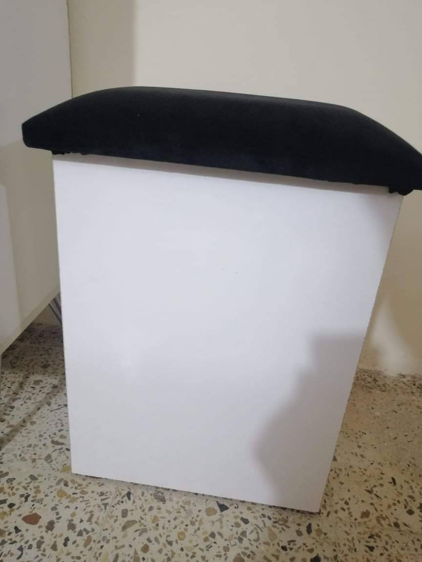 سلام عليكم
بيع وشراء الغرف المستخدمه تنصيب جميع الغرف وتصليحها من جميع الاضرار  نقل الاثاث وتحويلات البيوت لجميع المناطق الاستفسار *********** وتساب
