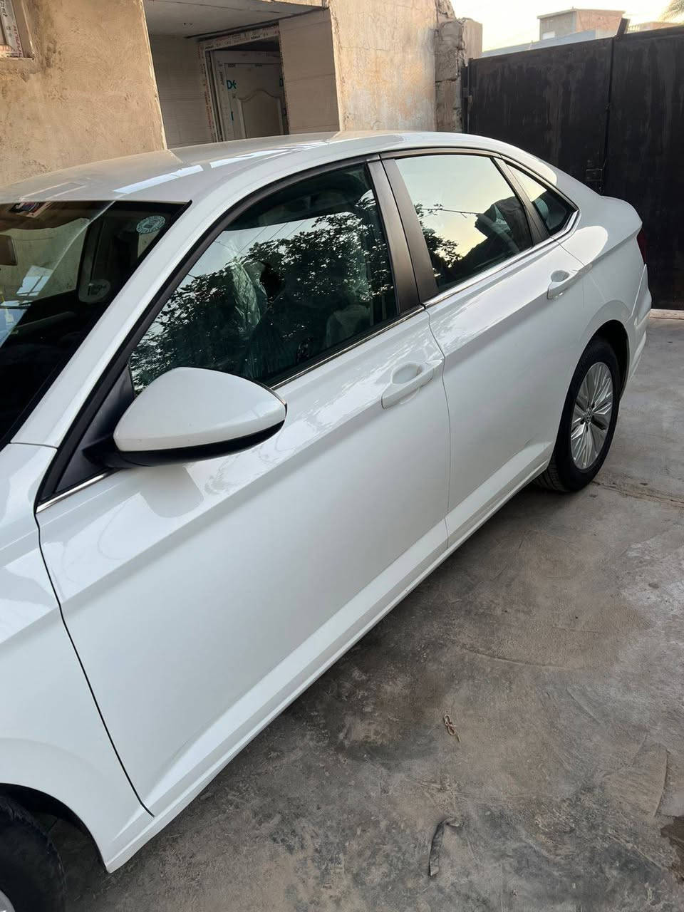 VW Jetta Sport 2019
ســلام عليكم
البيع 
جيتا   S 2019
بدون دواخل 
ايرباك سليم 
دعامية بلادي مالتها بجم كبس
محرك 14 توربو
حادث داخل المنشور
رقم اربيل بسمي 
تريد تحويل او وكاله 
السعر 135
العنوان 📍
ديالى دالي عباس
‏‏‪ 0770 788 5442‬‏
