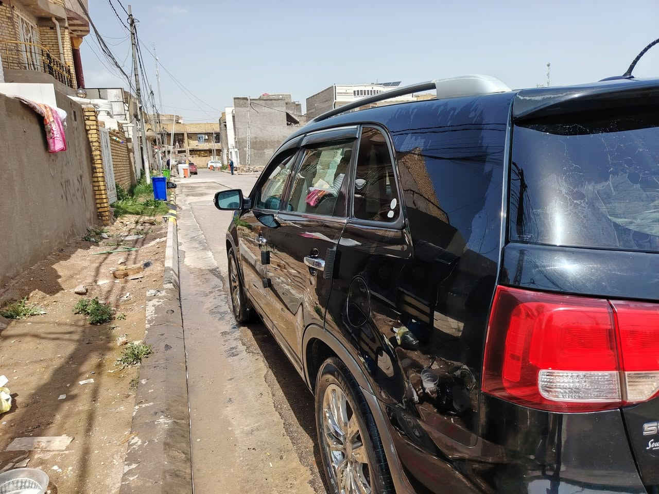 سورنتو 14وارد أمريكي فول ماعده الفاتحه ماراوس أو بيع 
لون اسود رقم بغداد تحويل. ثاني يوم
جاملغ خلفي تبديل جاملغ أمامي
السياره حداديه وتخم كامله من كلشي
للعلم الحقيقه احله من الصور
السع 137$بيه مجال
الاتصال ***********
