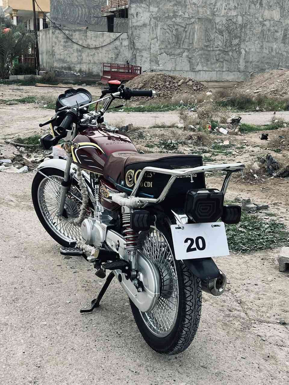 السلام عليكم 👋
•
دراجة تايكر للبيع👍
•
دراجة مكفولة من كلشي 👍
•
السعر 750ومجال قليل 👍
•
العنوان ديالى ناحيه السلام 👍
•
رقم الهاتف: ***********📞
