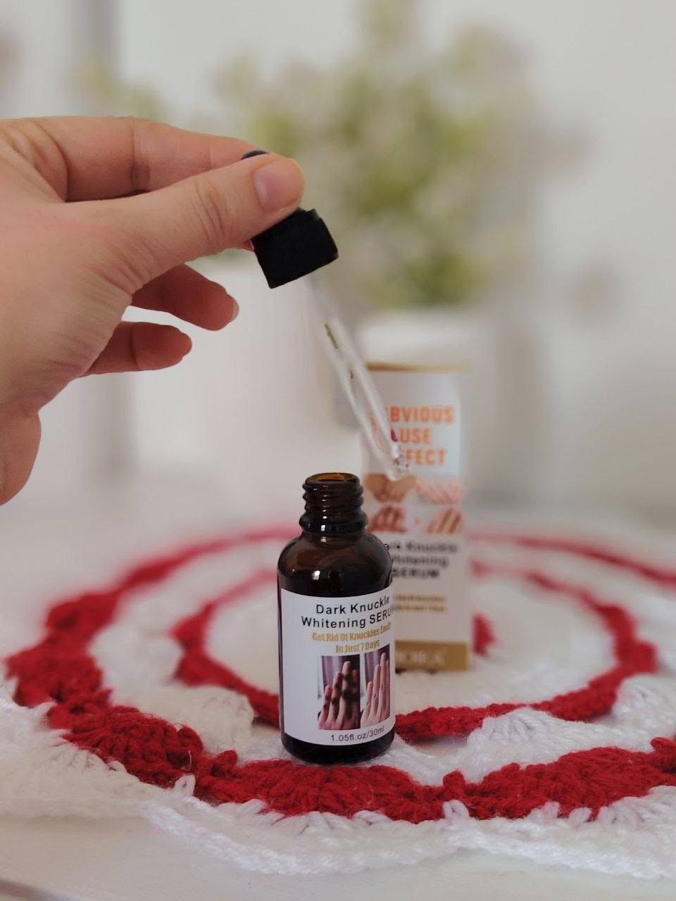 Dark Knuckle Whitening SERUM
سيروم دارك لتفتيح الركب الاكواع مفاصل اليدين والمناطق 😌🫧 يخلصج من  : 
• اسمرار الكوع والركبة
• تصبغات تحت الإبط
• سواد بين الفخذين
• بقع داكنة بالجسم
 تفتيح وتوحيد لون البشرة خلال أيام
يساعد على إزالة الاسمرار والتصبغات ويمنح البشرة نعومة وإشراقة واضحة.
يحتوي على : فيتامين C لتفتيح البشرة وتقليل البقع الداكنة فيتامين E لتغذية البشرة وتهدئة الاحمرار والالتهابات
مناسب للاستخدام على الوجه والجسم. 
 طريقة الاستخدام : مرتين يومياً على بشرة نظيفة مع تدليك تظهر النتيجة من أول أسبوع.

الـتـوصيل لـبغداد ٤ وللمحافظات ٦🦋
أ


**إذا كنت صاحب هذا الإعلان وتريد حذفه لأي سبب، رجاءا أرسل رسالة إلى الدعم الفني**