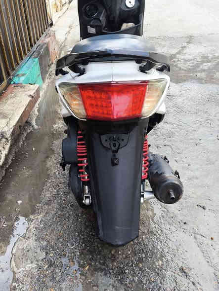 السلام عليكم متاح سكنس فحل نضافة فول كفرات اصلية مكينة جديدة رمبة صارلي شهر من شديتهة سعرهة ٥٥٠الف مكاني بغداد حي اور ***********
