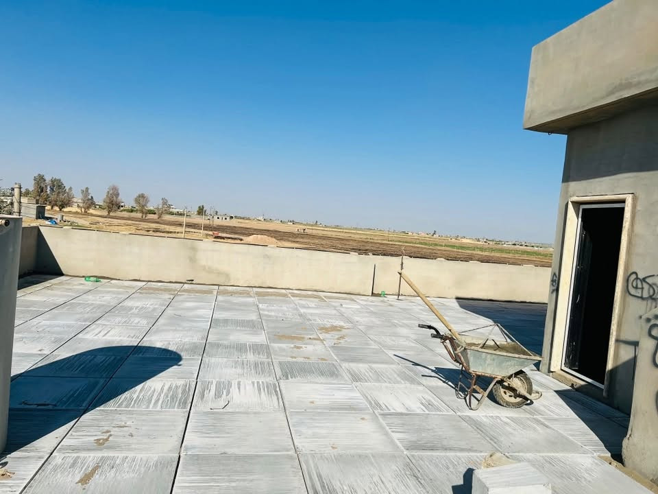 مستعدون لتطبيك البيوت 🏠 قلع واظافه 
ودوائر الدولة 🏩
وقلع وتجديد الماستك والايزوكام ✳️
للاستفسار الاتصال📲عالرقم
￼⁨***********
