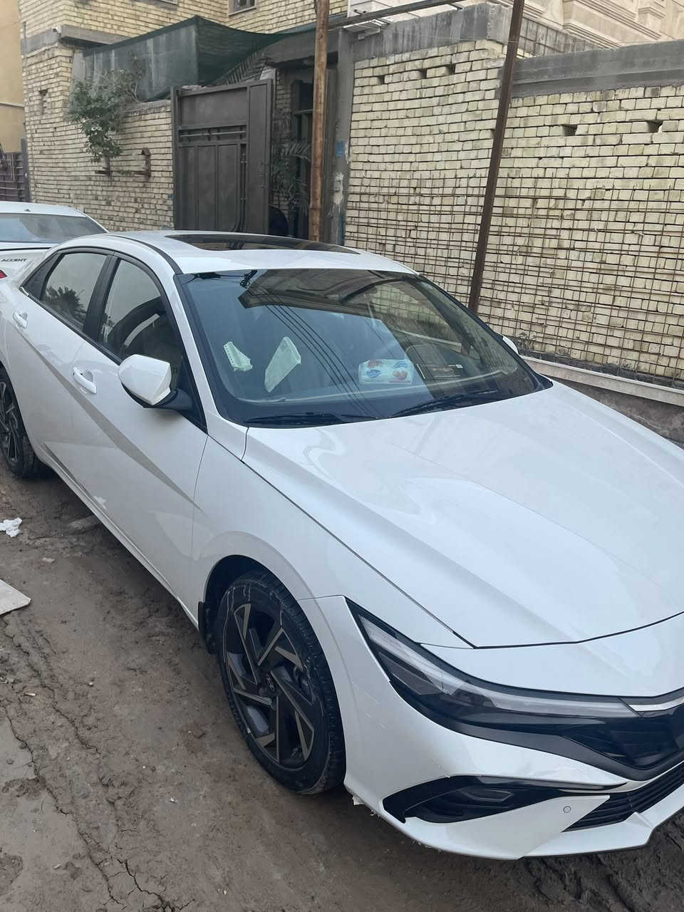 السلام عليكم من رخصت الادمن الانترا ٢٤ فول موصفات خليجي مكينه ٢٠٠٠ ماشيه ٢٤ وقابل للزياده رقم اربيل بأاسم الشركه جديده بمعنى الكلمه السعر ١٨٥$ وبيه مجال قليل  ***********
