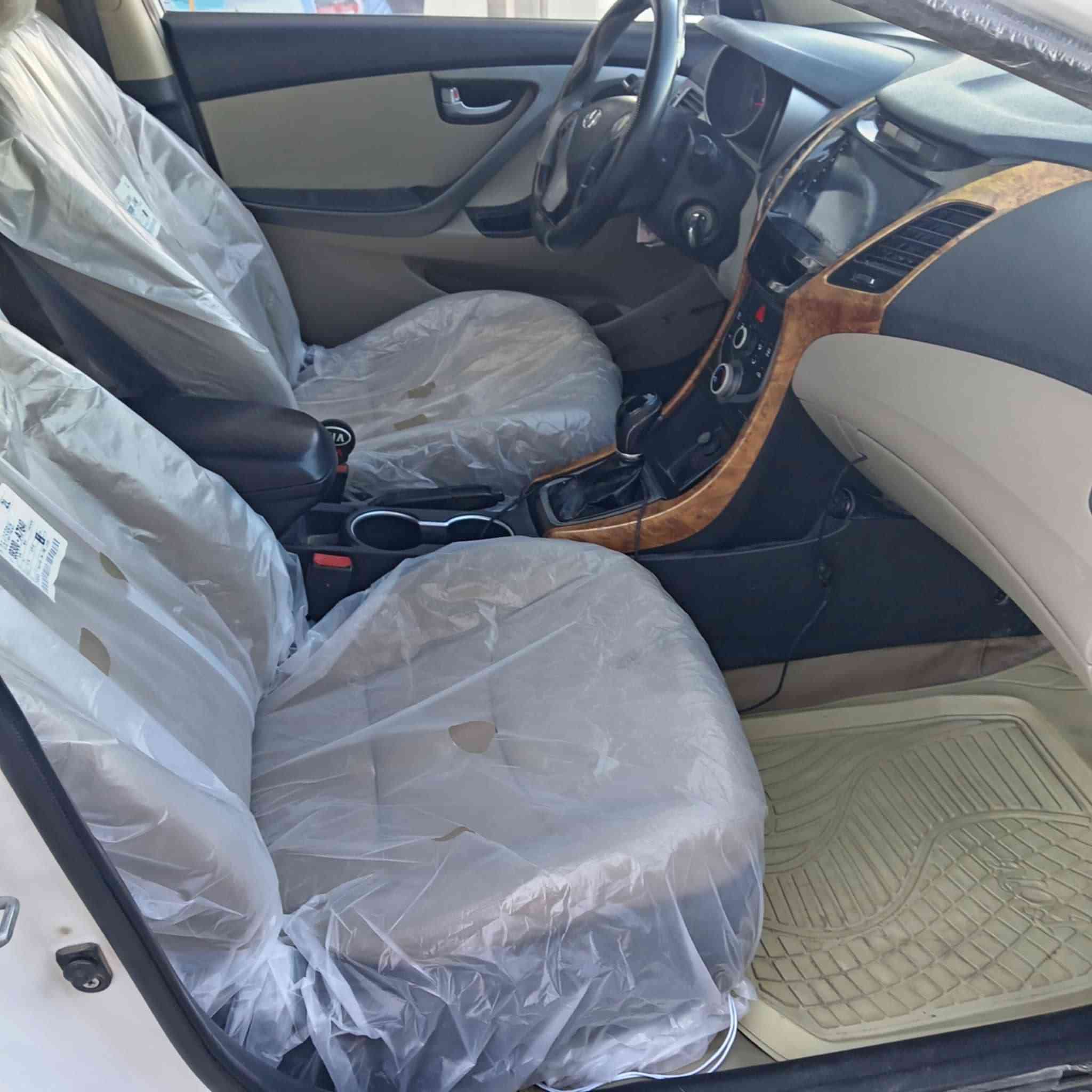 سلام عليكم النتره ١٦خليجي مكينه ١٨٠٠سياره جاهزه من كلشي رقم ذيقار مكانه بسماوه ***********
