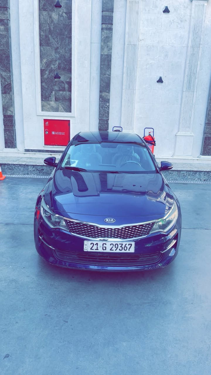 السلام عليكم للبيع كياا اوبتماا موديل2017 رقم سليمانية بسمي تحويل مباشر سيارة جديدة مال جني ماشية قليل مكينه وكير كفاله ضرر حافه الجاملغ الخلفي فقط ربع الجاملغ الخلفي صبغ مواصفات شاشة تاب لايتات زنون ويل كب S كروم كشنات جلد لون ماروني سيارة جديدة جدآ مكان السيارة بغداد شارع فلسطين السعر 133 وبيهه مجال للشراي***********
