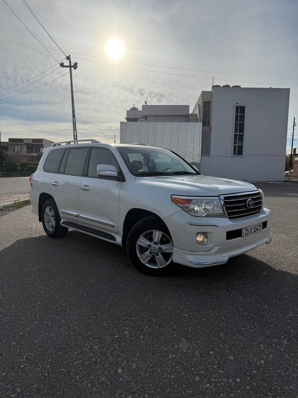 سيارة ماشية ١٧٠ الف كيلو متر سنوية جديد سيارة كلين و فول مواصفات و سيارة كلش جديد سعرة ٣٨٥$ رقم صاحب سيارة *********** كركوك, العراق
