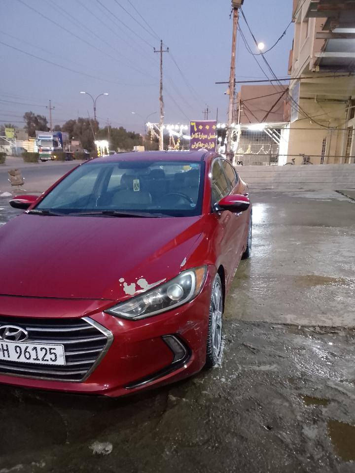 مكلف بنشر 
الانتره ٢٠١٧ لون ماروني السياره فول  مكينه كير خير من الله السياره شبر بنيد وجاملغ خلفي بلهلال شويه
بدون ضربه قويه السعر ١٣٠ وبيها مجال ***********  بي واتساب مكاني الدوره شارع ٦٠
