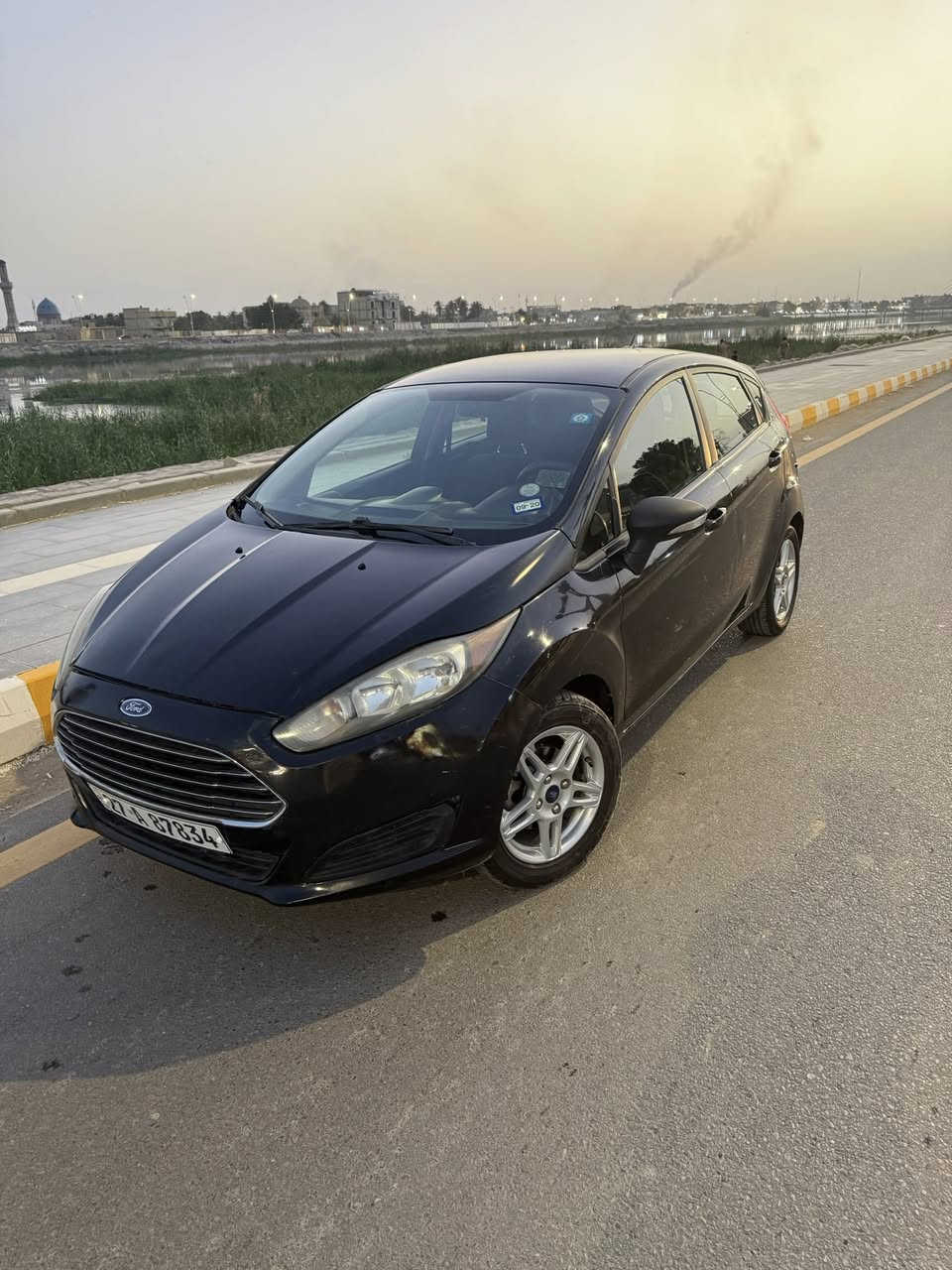 السلام عليكم
للبيع فورد ڤيستا

موديل 2018
السعر ٧٠

محرك 1600

ماشيه  165حادثها  ضربه خفيفه بل مدكر  بدون دواخل 

السياره جاهزه  كير جديد توني شاده تبريد ثلج 

مكان السياره الناصرية  مركز بسمي سنويه جديده 
الستفسار ***********
