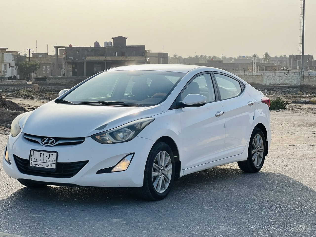 النترا 15خليجي 
محرك1800
بيها بارد جاملغ الامامي 
نص فول 
حداديه كرتون جاهزه السياره 
رقم مثنى مداور مباشر 
السعر 130$وبيها مجال 
الاستفسار اكثر ***********
مكان السماوه السوير
