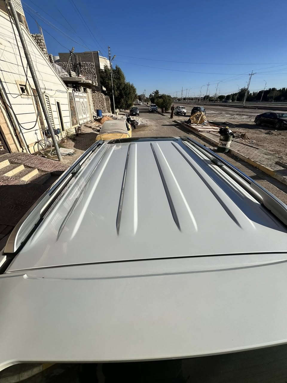 السلام عليكم
تيوتا لاندكروزر ٢٠٢٠ للبيع GXR ماشيه63 الف

فول مواصفات شركه SAS كشنات كهرباء تحكم ستيرن جهتين كيجات لكزز محرك سته سلندر مكفوله كفاله عامه من ضربه وصبغ ورصعه وبارد وتبديل من كلشي سياره جديده وغرفته نظيفه جداً سياره حلوه واحله من الصور  بعده ع وضع الشركه سعره 635 وبيه مجال حك جيه مكان الانبار الرمادي 

تواصل ***********
