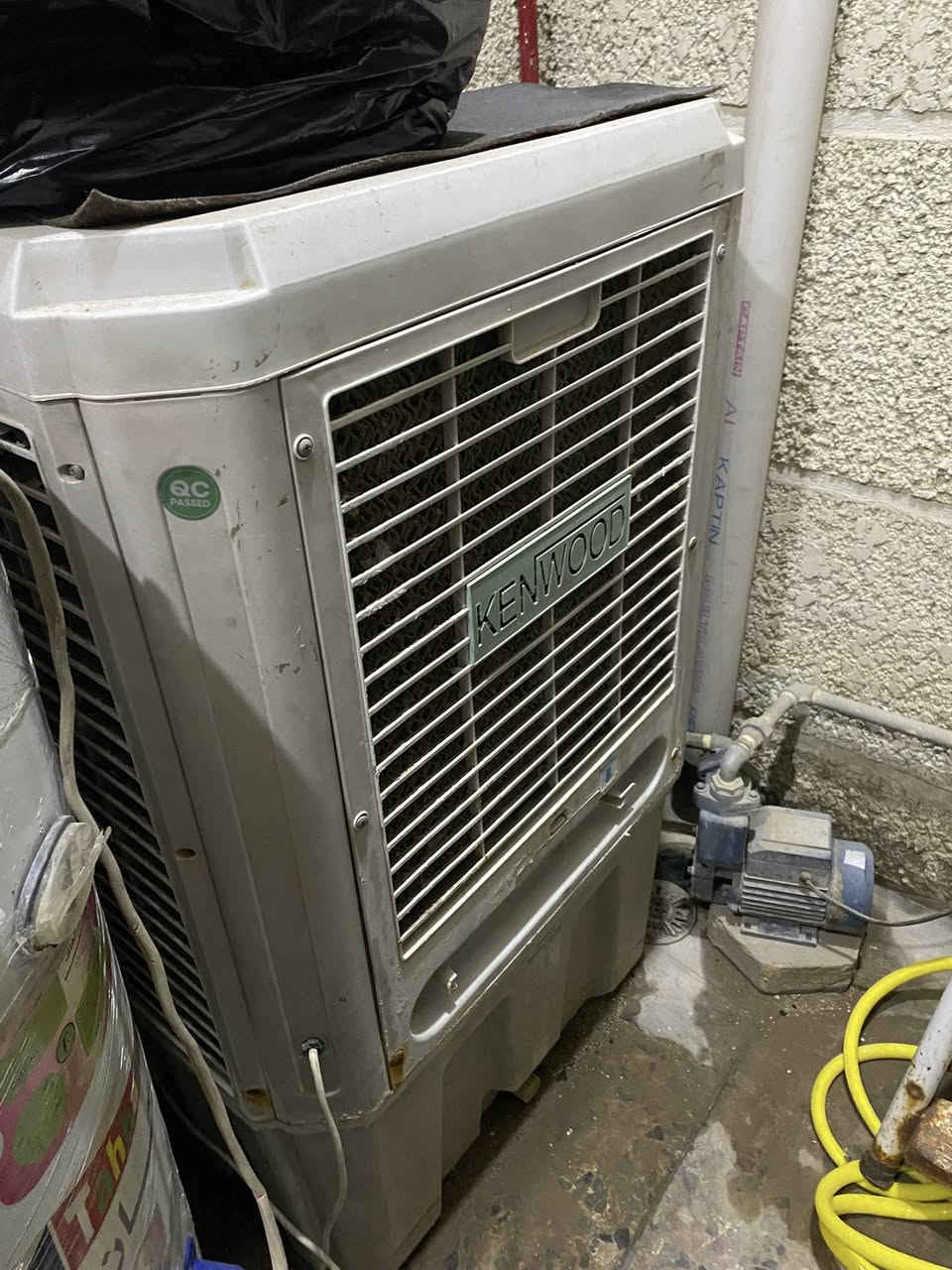 مرحبا
عندي سخان  جديد سنة وحدة مشتغل فقط 60 لتر. وكونفيرة. للبيع. مكاني الحرية دباش 

اثنينهم 150


**إذا كنت صاحب هذا الإعلان وتريد حذفه لأي سبب، رجاءا أرسل رسالة إلى الدعم الفني**