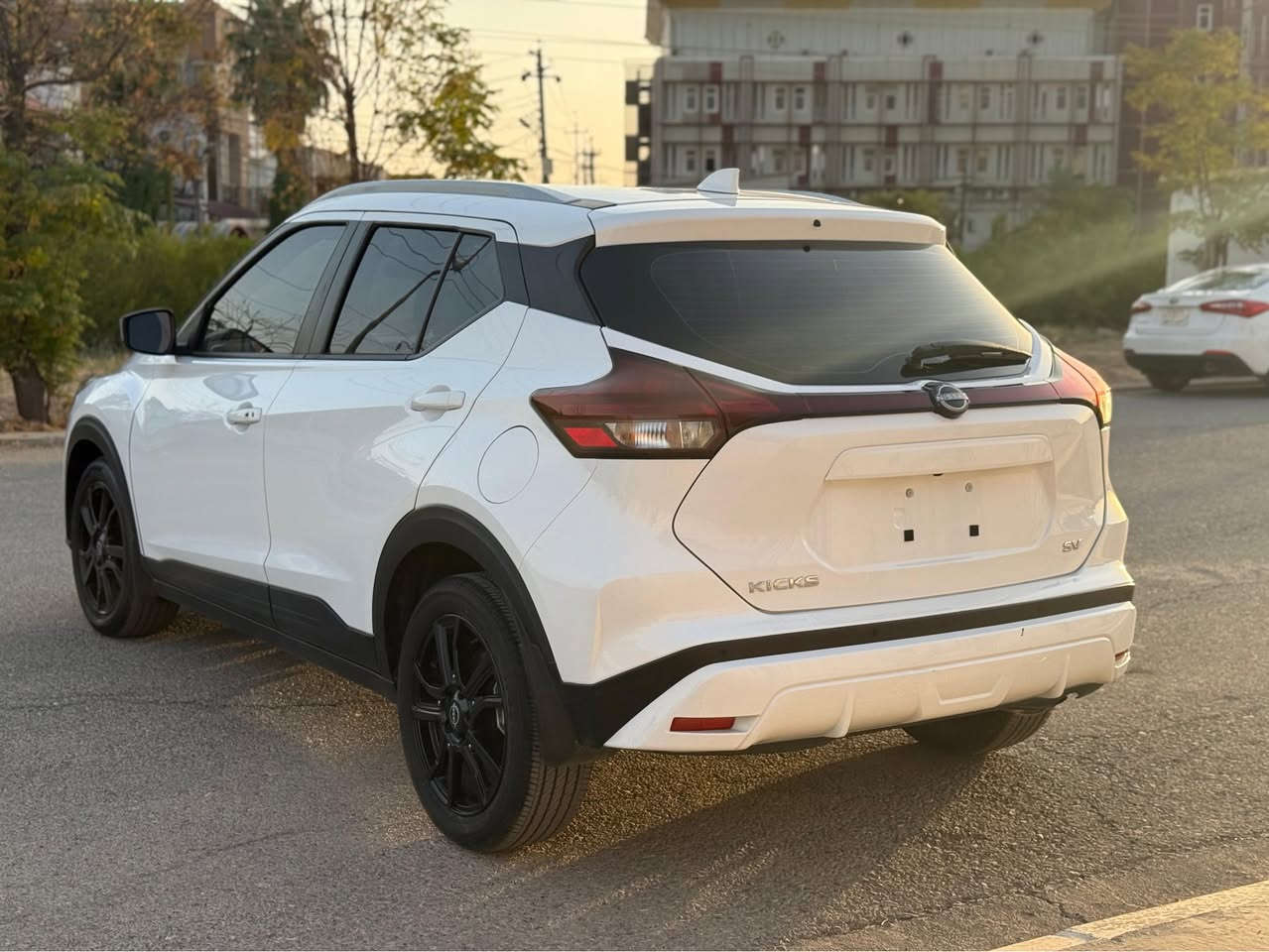 � نيسان كيكس SV 2023
✅ بدون صبغ – إرباك سليم
ماشيــة 14,000 mi

المواصفات:

 • بصمة تشغيل + تشغيل عن بعد
 • كاميرا خلفية + شاشة
 • هاندبريك بصمة + أوتو هولد
 • رادار أمامي – جانبي – خلفي
 • نظام تحديد سرعة + تحديد مسار
 • نظام النقطة العمياء
 • أوتو بريك ستوب
 • حساسات جانبية + خلفية
 • ستيرن تحكم
 • ويل كروم
‏السيارة بدون صبغ فقط رصعة صغيرة تعديل PDR مال شحن 

📍 الموقع: أربيل – عنكاوة قرب عنكاوة مول

السعر 142

📞 للاستفسار
***********
واتساب: ***********
￼ ‎075 032 8613 WhatsApp
