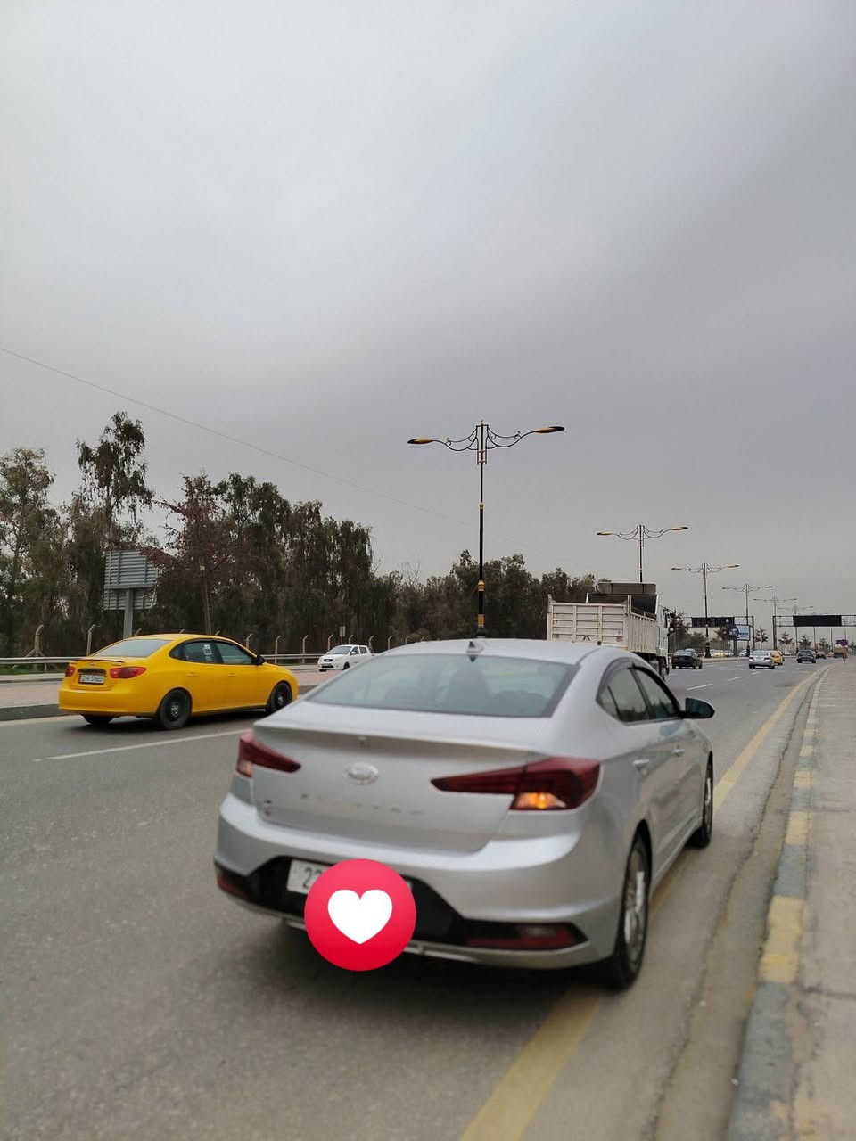 سلام عليكم  للبيع النترا مديل 2019 سنوية جديدة رقم أربيل نكليزي بدون حادث سيارة نص فول مكينة كير مكفولات ما بيها قطرة صبغ سعر 135وبيهة مجال ***********
