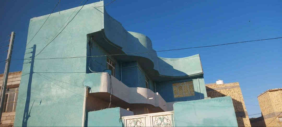 دار طابو صرف للبيع مساحة 200 متر بناء حديث 
 قضاء الرفاعي / منطقة التفيج / مقابل مدرسة الاسراء الاهلية  ...

طابقين بناء متكامل نظام سويتات 

التفاصيل على الرقم ***********

م / لانبيع  على مبادرة المصرف العقاري
