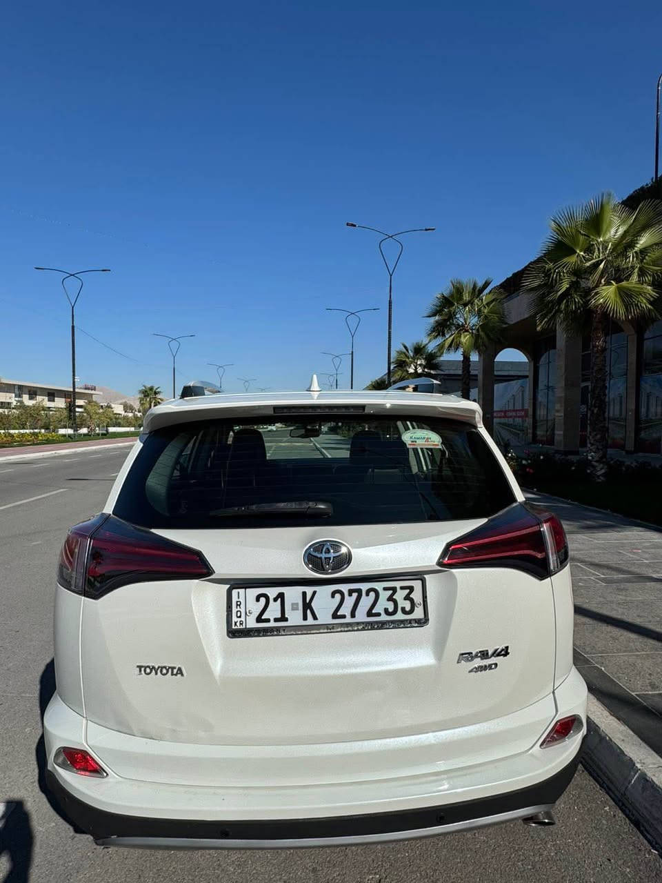 تویوتا راڤ4 2018
مواسافات خلیجی فول
تەنها 53000 حقیقی ڕۆشتووە
سنەوی تا 2029
کوشن جلد ناو قەیسی
سقف سڵاید
دەبل ئەکسل
ئاوێنەی لای سەکن لەگەڵ بەگ دائەبەزێت
سنوق جەک، سنوق شەق
لایت زینون بلادی وبلاجکتۆر
دەعامی پێش و دواوە حاسەیە
دواوە کامێرایە
چوار تایەی نواێ
گاعی فەرش بلادی
بێ بۆیاخ، هەندێ لێدرانی بچوکی تیایە لە وێنەکان دیاری کراوە
3 مۆدی لێخوڕین: ئیکۆ، نورماڵ، سپۆرت
سپێری دانەبەزیوە
پەردەی سنوق بلادی دوو پارچە
نرخ 230 گەڵا
مۆبایل: *********** السليمانية, العراق
