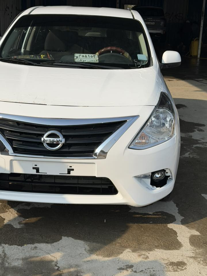 سلام عليكم نيسان صني موديل ٢٤ بدون رقم ماشيه ٢٢ كلشي بيها ع وضع الشركه بيها صبغ باب خلف السائق والجاملغ الخلف الصدر والجنطه نصها كلشي بيها ع البلاد لا بارد لا شخوط جاهزة ع اخر حبايه مكاني بابل حي الجزائر السعر ب ٩٧ وبيها مجال حق الجيه للاستفسار الاتصال ***********
