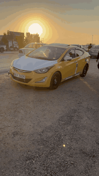 السلام عليكم من رخصت الادمن الانترا موديل 2015 فول موصفات عده بصمه رقم بغداد بأسمي جاهزه من كلشي اي نقص مابيها سعرها 105 مكاني صوفيه  الاتصال ***********
