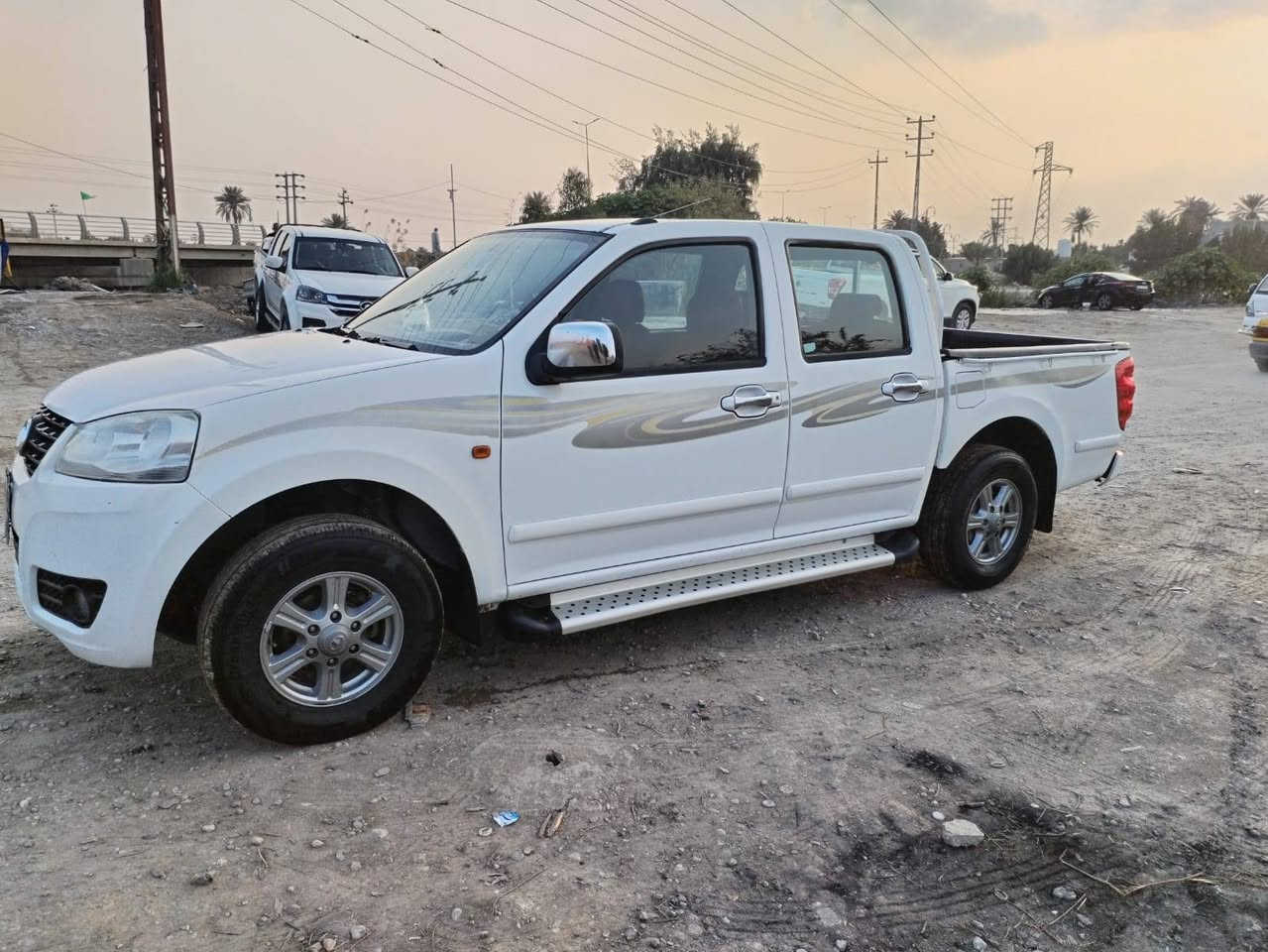 سلام عليكم كريت ويل موديل 2016 مكفولة كفالة رقم مثنى تحويل مباشر سنويه مجدده 2027 السعر 88 وبيها مجال اتصال *********** العنوان ديوانية
