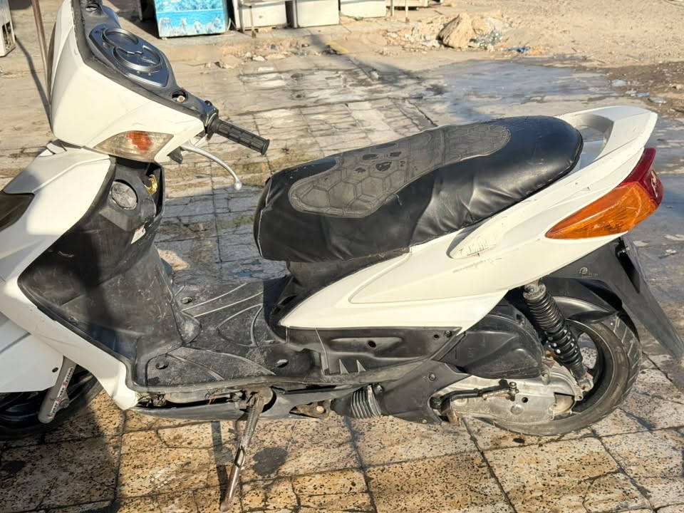 سلام عليكم سكنس فحل كابريتر دراجه دراجه تجفيت جديد نقص ترايش فقط دراجه نكره سلف بكل وقت كهربائياته كله كامله سعره ٤٥٠بيه مجال مكاني زعفرانيه 
***********
