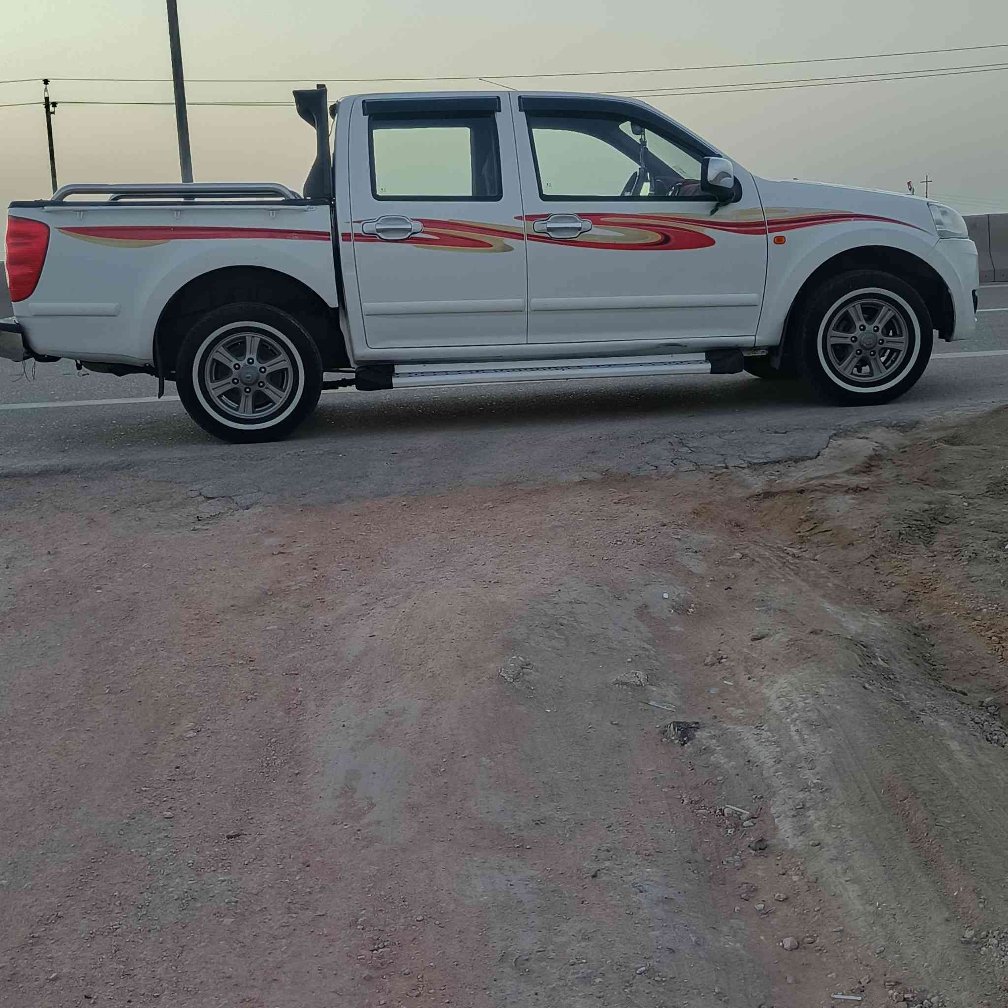 السلام عليكم سياره بيكم كريت ويل مديل 2015 رقم مثنى مكفوله كفالة عامه السنوية جديده ماشيه 292 حقيقي مكينه ما مفتوحه من شركه كهربائيات شغاله تخم تايرات تبريد حداديه سبيرها مانازل السعر 85 وبيها مجال العنوان السماوه الرقم ***********
