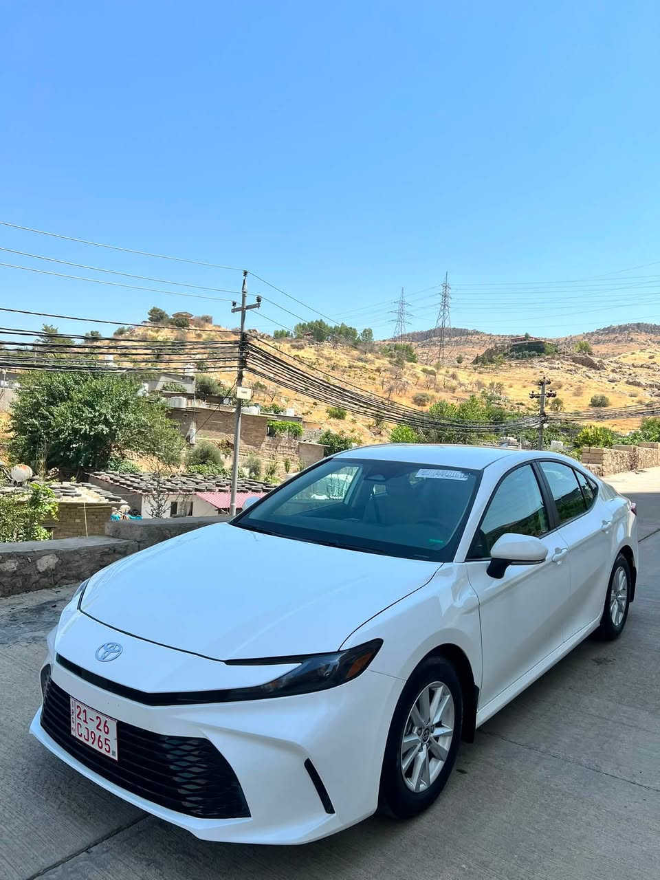 Camry LE 2025 Hybrid / كامري 

محرك  2500cc بانزين / هايبرد

السيارة للبيع فقط 💯

الضرر : نص بونيد صبغ + جاملغ امامي 
تعديل بارد  

 السيارة ماشيه : 4 الف كيلو فقط يعني زيرو

السعر : 210

المواصفات
• شاشة كبيرة
•كرسي الأمامي كهربائي
• كاميرا خلفية
• حساسات خلفية• 
• رادار امامي
• مانع تصادم
• محدد مسار
• تصحيح مسار
• مثبت سرعه
• مانع انزلاق
• استيرنق متحرك
• تحكم طارة
• نقطة عمياء
• مانع تجاوز
• حساسات مانع تجاوز
• بصمة تشغيل
• دخول ذكي
• شاحن ويرلس
• اضوية اماميه زنون LED
• اضوية خلفية LED
• ليد زنون نهاري
• ويل قياس 18
• نظام ECO + TRIP 
• نظام GPS + خرائط
• نفكيشن
• 3 أنظمة قياده ECO / Normal / Sport 
• اوامر صوتيه
• بلوتوث
• مدخل USB 
كفاله كير مكينه

السعر : 210

مكان السيارة دهوك

***********  كورك / واتساب
