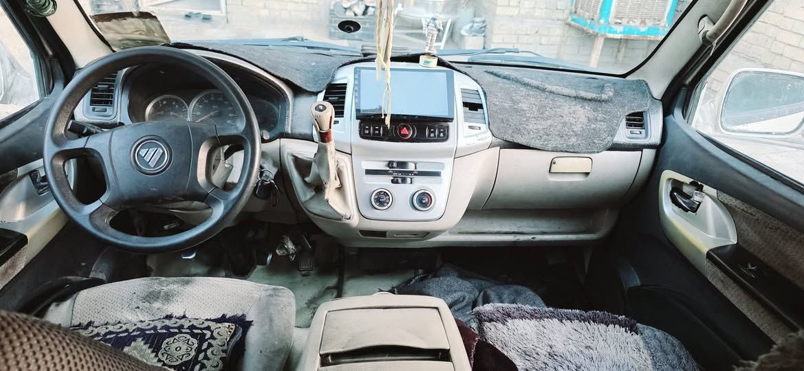 @الجميع 
جمبي h1 موديل 2014 رقم انكليزي بغداد
بأسمي سنوية جديدة لل 2030
هيئةوضريبة مصفرة تحويل ثاني يوم 
كير مكينة اكسل مكفولات خير من الله صدر خلفي امام السيارة جاهزة بيهة ملاحظات بسيطة 
#السعر 75$ و بيهة مجال بسيط مكاني بغداد  
رقم الهاتف ***********
