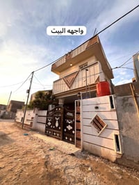 برنون قرب سيطرة الآثار • ٢١٨م • كراج وحديقة