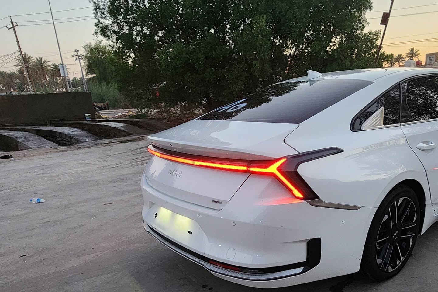 تحية طيبة من رخصة الادمن موديل ٢٥ كي ٨  زيرو الجديد كليا مرقم حرة الضرر بابتين والسيارة فول مواصفات بدون ايرباك سعر مناسب جدا ٢١٠🔐  للاتصال ***********
