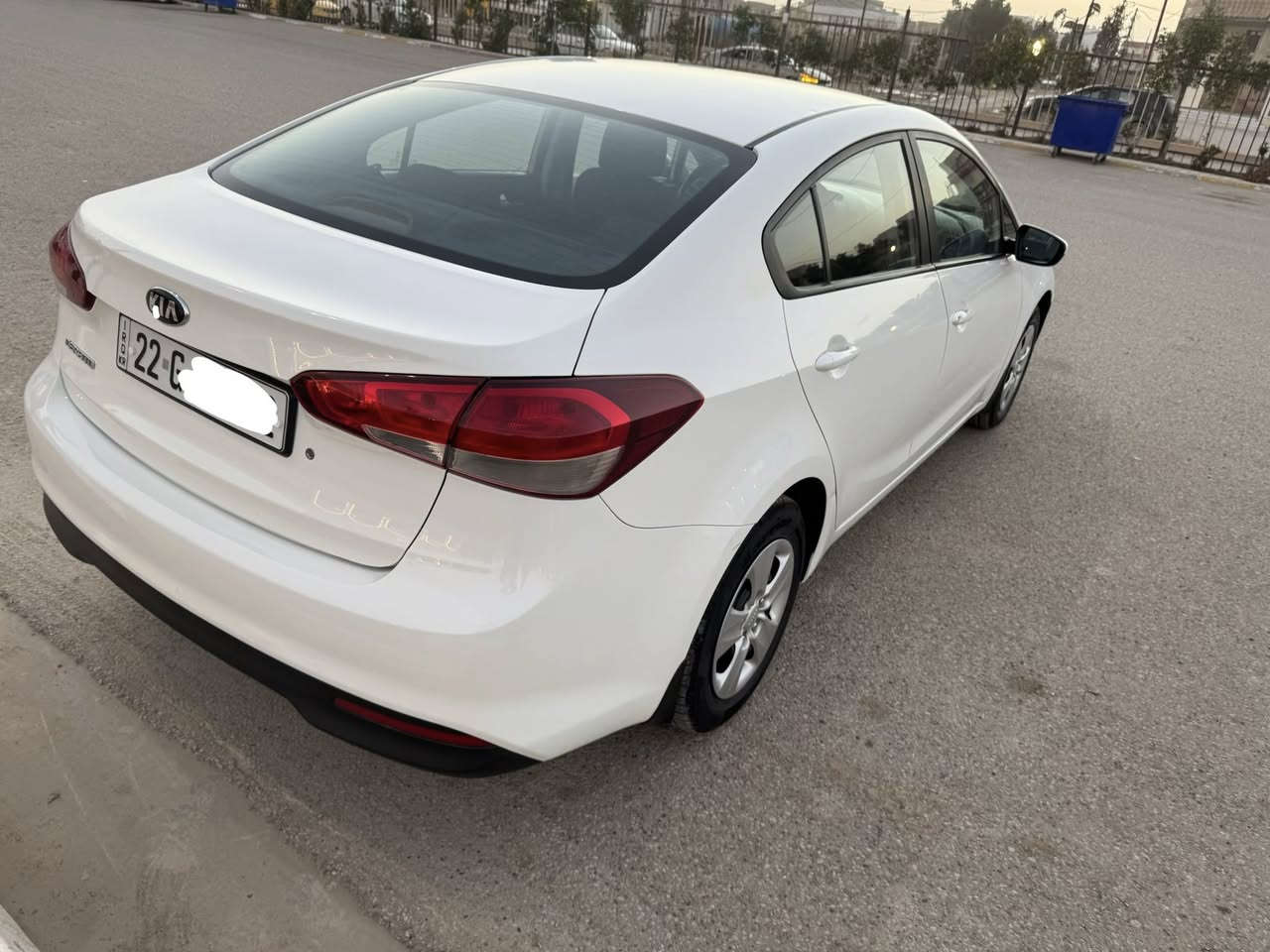 السلام عليكم
كيا سيراتو 2018 
كفاله عامه فقط بارد بسيط
محرك 1600 بلادي 
رقم اربيل دولي باسمي 
المواصفات عاديه 
العنوان محافظة القادسية 
رقم الهاتف 
‏‭0780 058 2221
‏‭0771 233 3754
